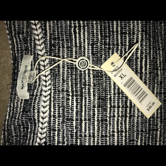 NWT MAX STUDIO XL light cardigan textured top - Picture 7 of 7